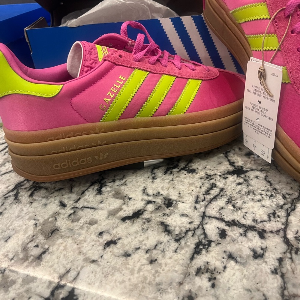 Adidas Women's Azelie Pink and Neon Sneakers